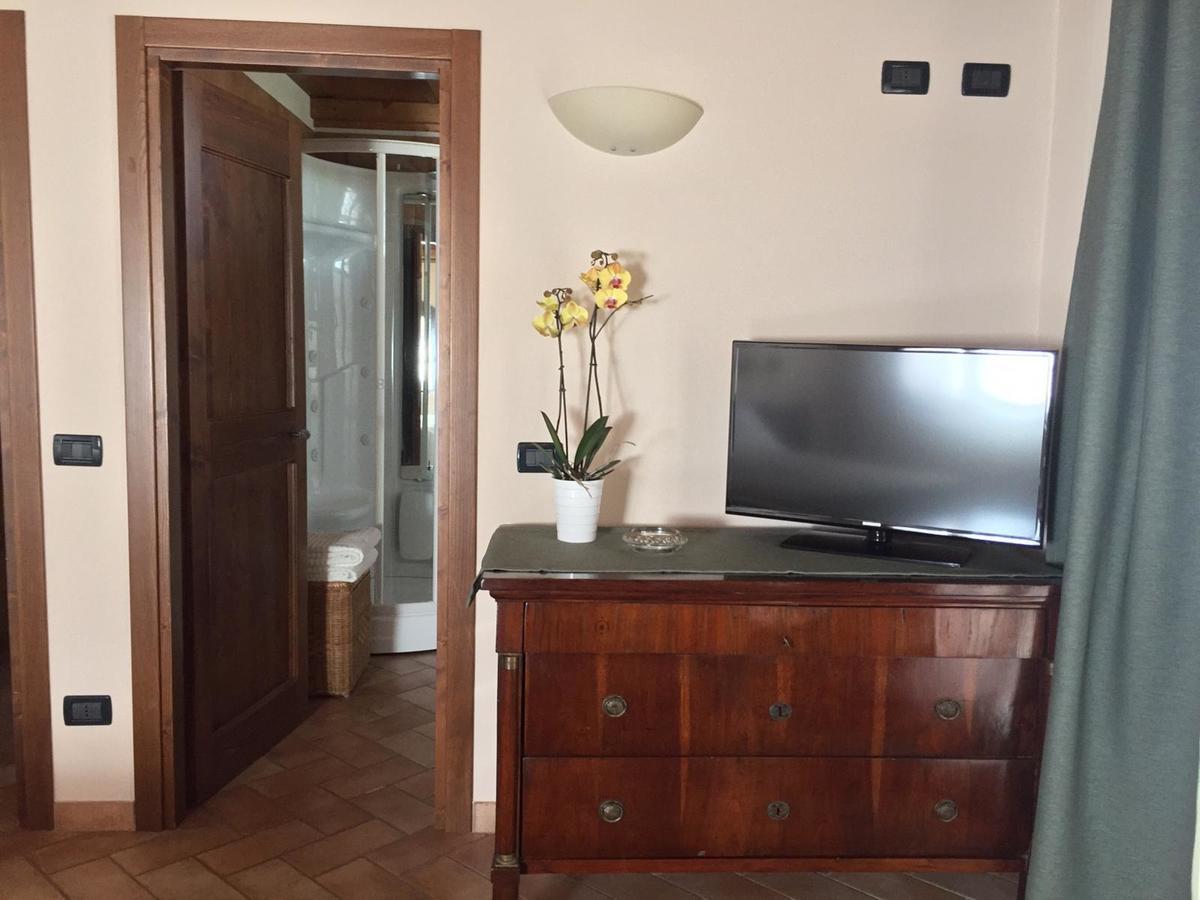 B&B Civico 7 Vignola  Eksteriør bilde