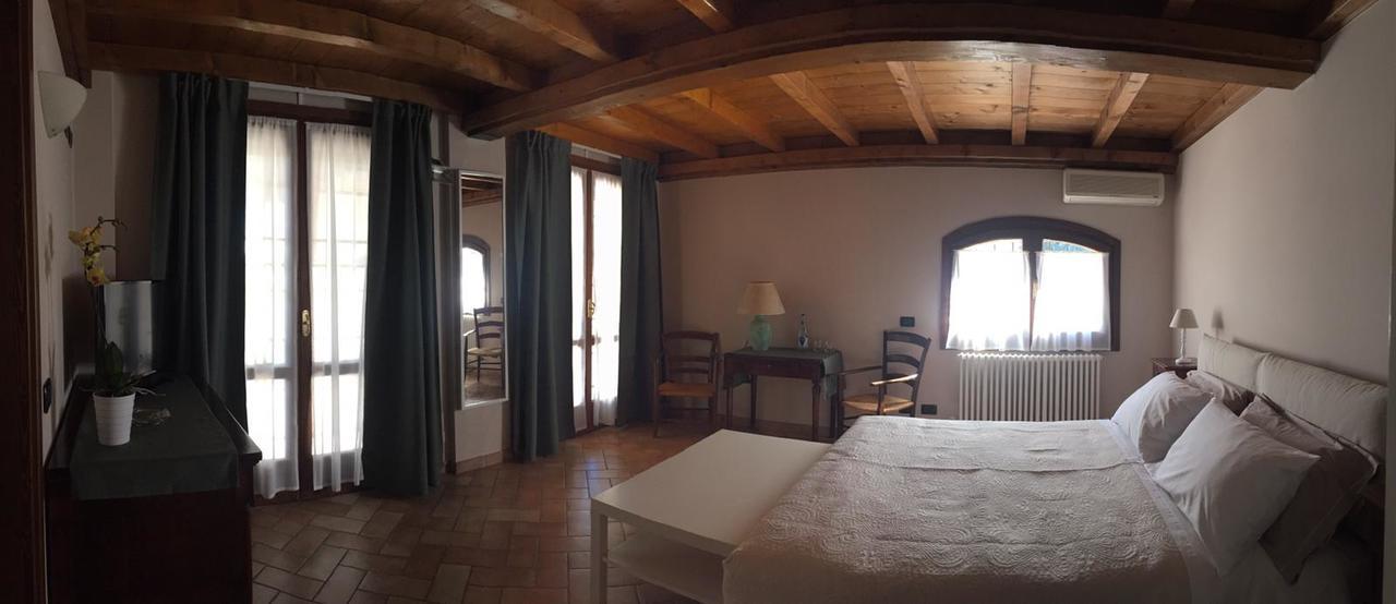 B&B Civico 7 Vignola  Eksteriør bilde